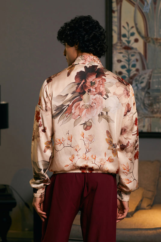 GOE  Bee printed bomber (A)