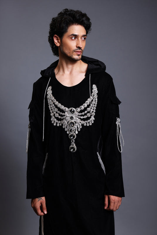 CF necklace hoodie kurta black